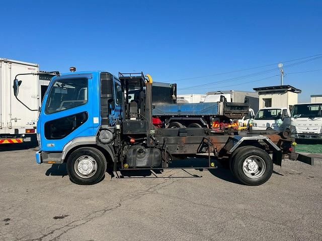 MITSUBISHI FUSOU FIGHTER 2003 Image 31