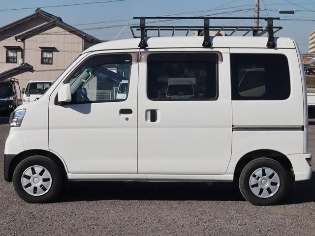 DAIHATSU HIJET VAN 4WD 2021 Image 31