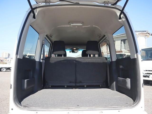 DAIHATSU HIJET VAN 4WD 2021 Image 31