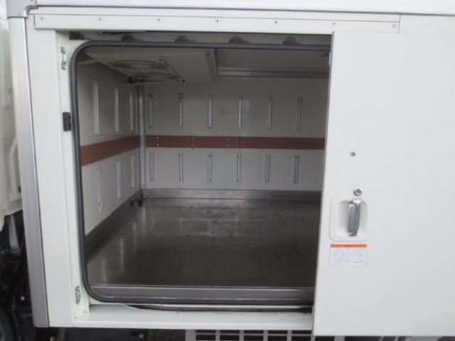 TOYOTA TOYOACE 2018 Image 31