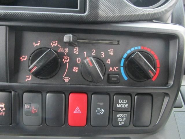 HINO DUTRO 2024 Image 31