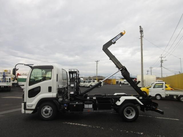ISUZU FORWARD 2024 Image 31