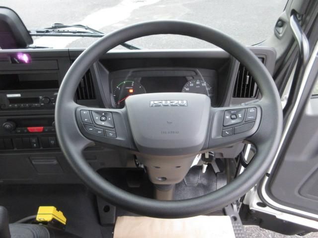 ISUZU FORWARD 2024 Image 31