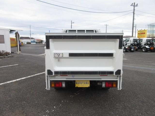 ISUZU ELF 2018 Image 31