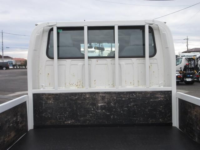 ISUZU ELF 2018 Image 31