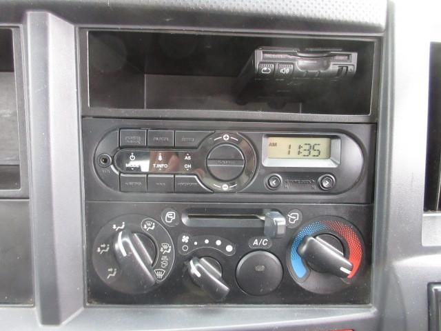 ISUZU ELF 2018 Image 31