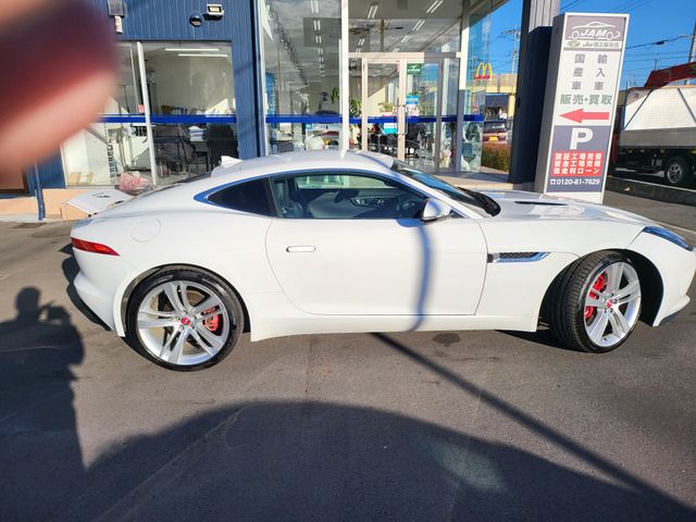 JAGUAR F TYPE 2014 Image 31