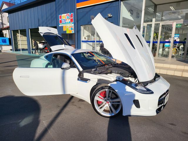 JAGUAR F TYPE 2014 Image 31