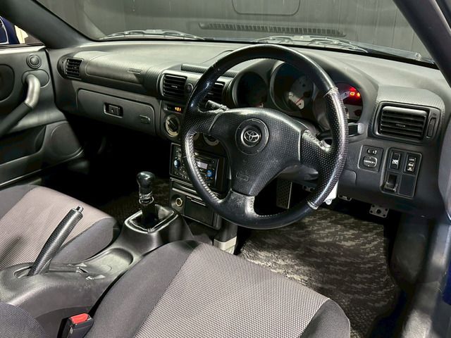 TOYOTA MR-S 2002 Image 31