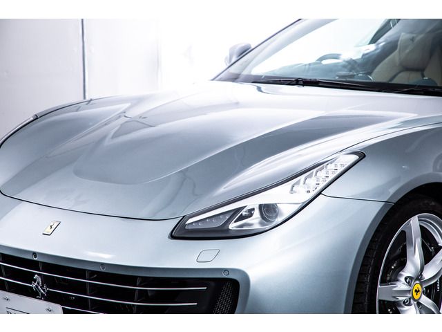 FERRARI GTC4 LUSSO T 2017 Image 31