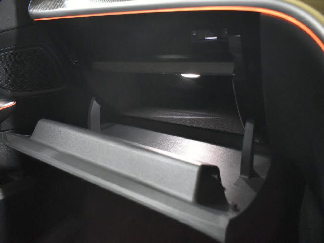 MERCEDES BENZ C CLAS 2022 Image 31