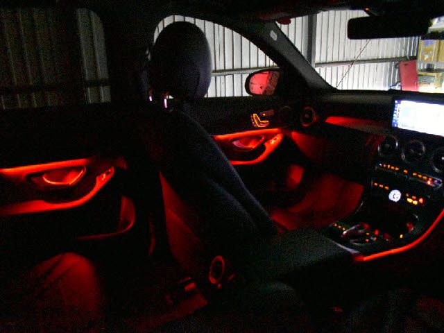 MERCEDES BENZ C CLAS 2019 Image 31