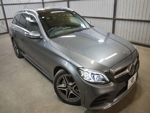 MERCEDES BENZ C CLAS 2019 Image 31