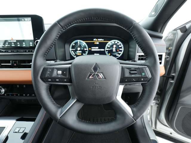 MITSUBISHI OUTLANDER PHEV 2023 Image 31