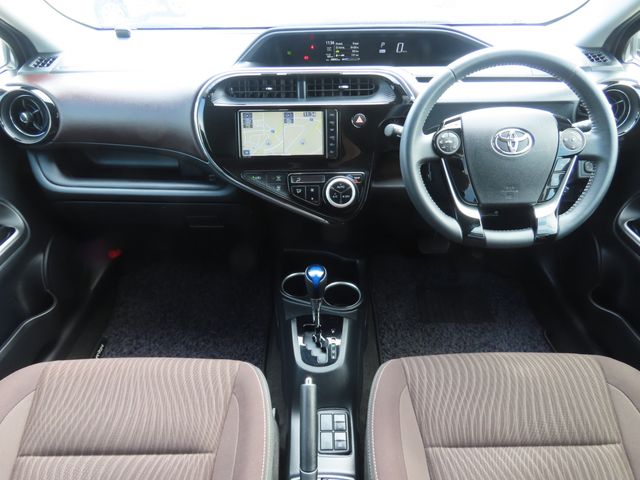 TOYOTA AQUA 2019 Image 31