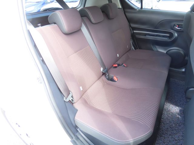 TOYOTA AQUA 2019 Image 31