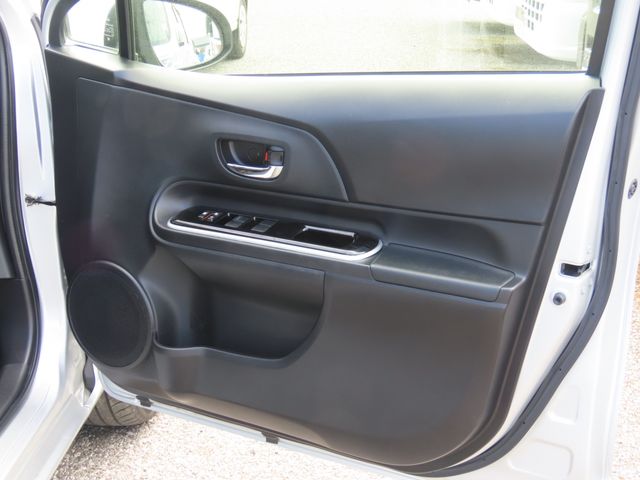 TOYOTA AQUA 2019 Image 31