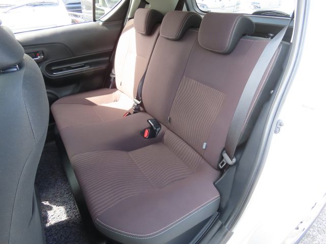 TOYOTA AQUA 2019 Image 31