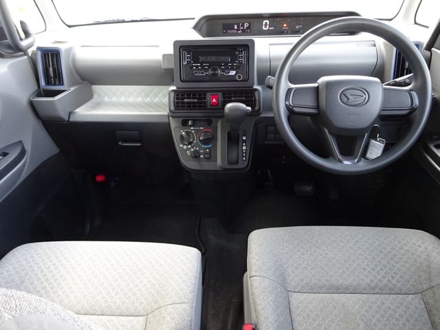 DAIHATSU TANTO 2021 Image 31