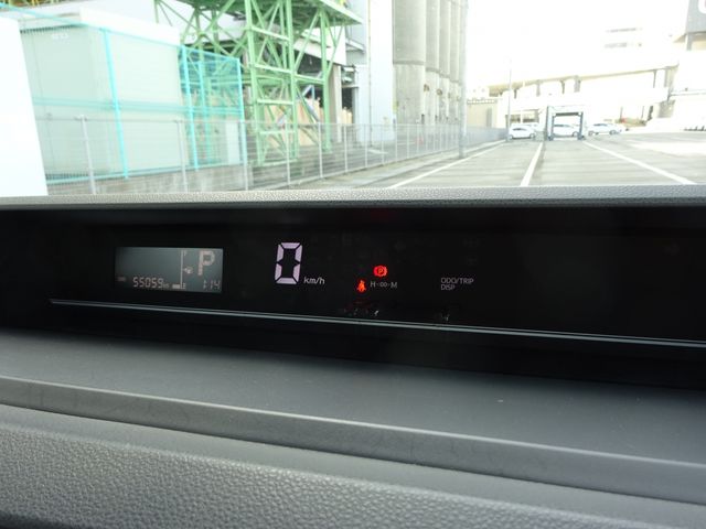 DAIHATSU TANTO 2021 Image 31