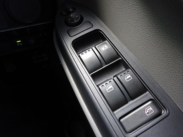 DAIHATSU TANTO 2021 Image 31