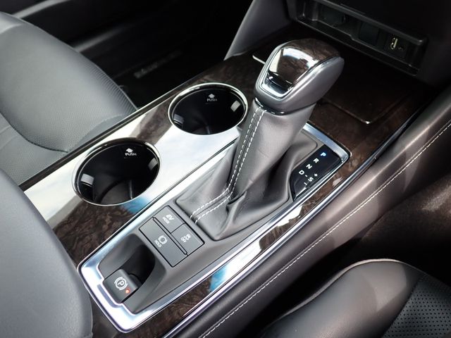 TOYOTA CROWN SEDAN HYBRID 4 2019 Image 31