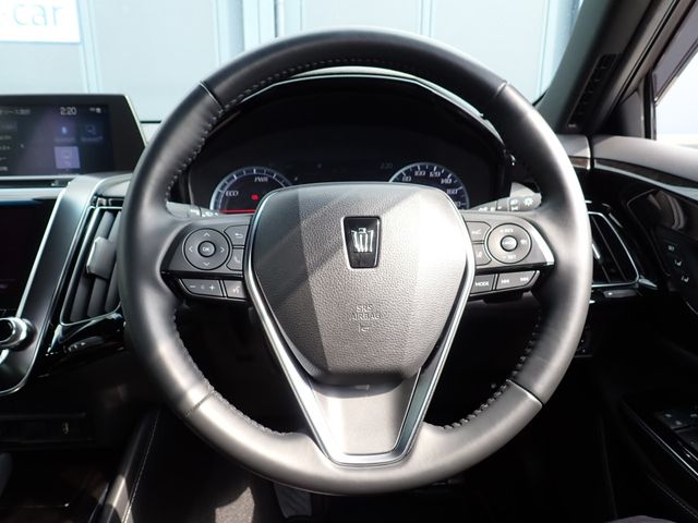 TOYOTA CROWN SEDAN HYBRID 4 2019 Image 31