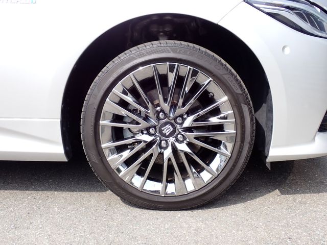 TOYOTA CROWN SEDAN HYBRID 4 2019 Image 31