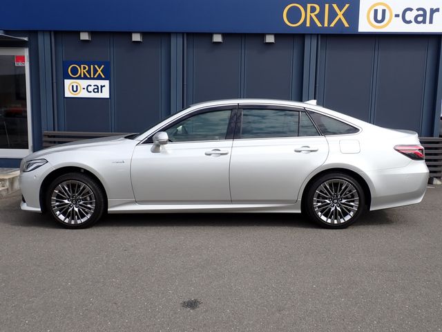 TOYOTA CROWN SEDAN HYBRID 4 2019 Image 31