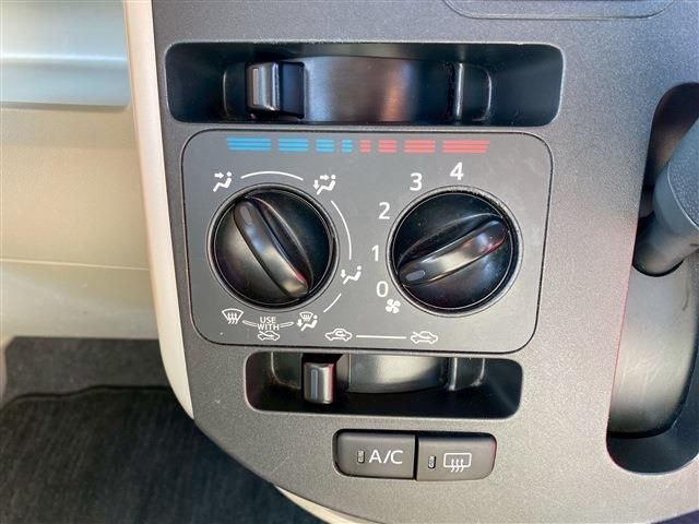 DAIHATSU TANTO 2017 Image 31