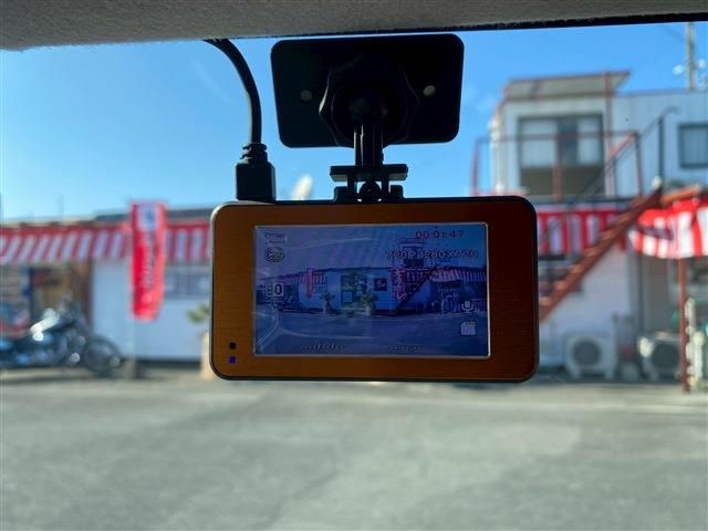 DAIHATSU TANTO 2017 Image 31