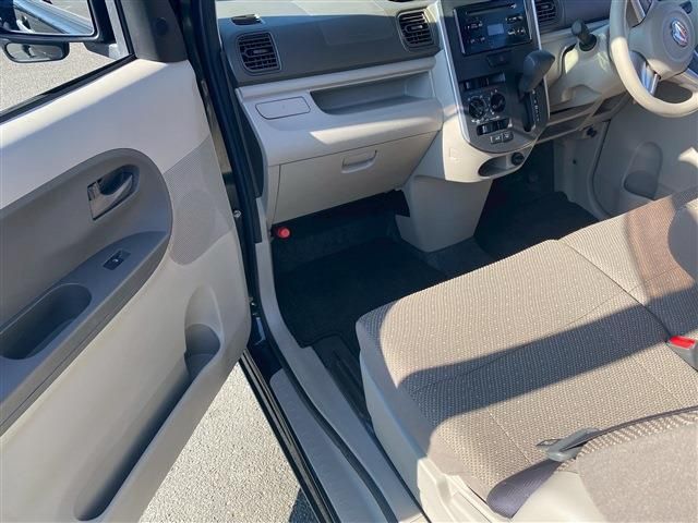 DAIHATSU TANTO 2017 Image 31