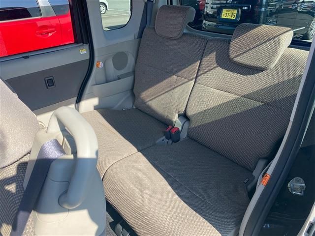 DAIHATSU TANTO 2017 Image 31