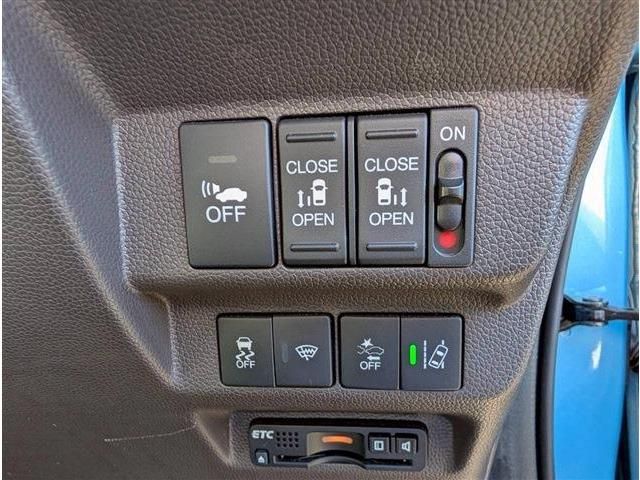 HONDA FREED HYBRID 2019 Image 31