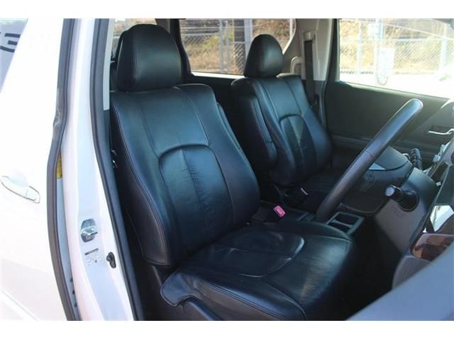 TOYOTA ALPHARD 2012 Image 31