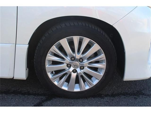 TOYOTA ALPHARD 2012 Image 31