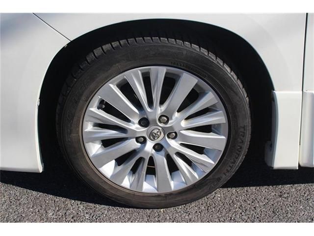 TOYOTA ALPHARD 2012 Image 31