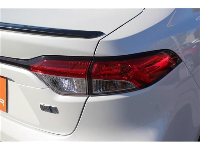 TOYOTA COROLLA SEDAN HYBRID 2023 Image 31