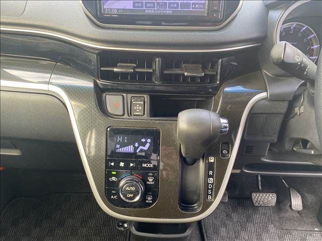 DAIHATSU MOVE CUSTOM 2018 Image 31