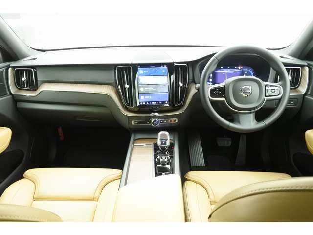 VOLVO XC60 2022 Image 31