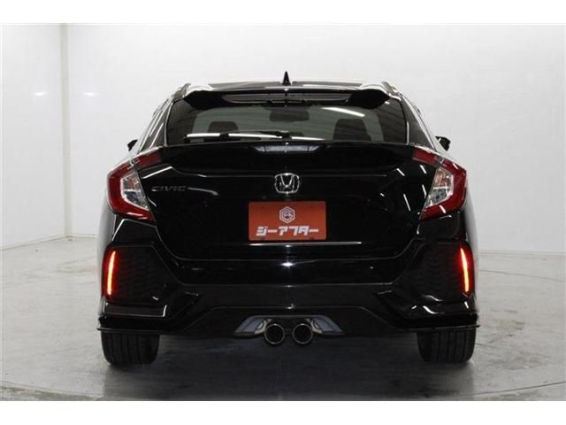 HONDA CIVIC HATCHBACK 2017 Image 31