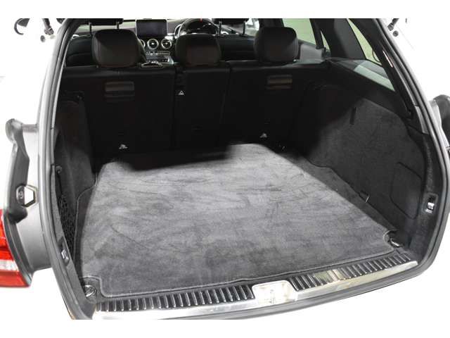 MERCEDES BENZ MERCEDES AMG C STATI 2019 Image 31