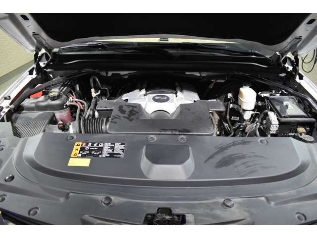 CADILLAC ESCALADE 2018 Image 31