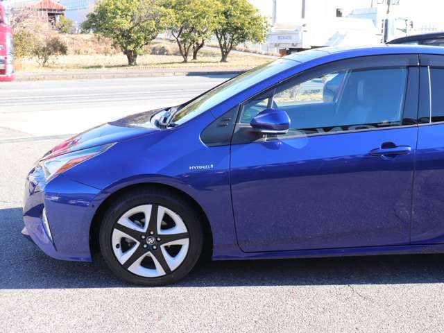 TOYOTA PRIUS 2016 Image 31