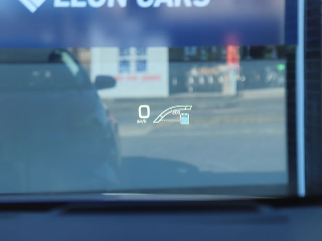 TOYOTA PRIUS 2016 Image 31