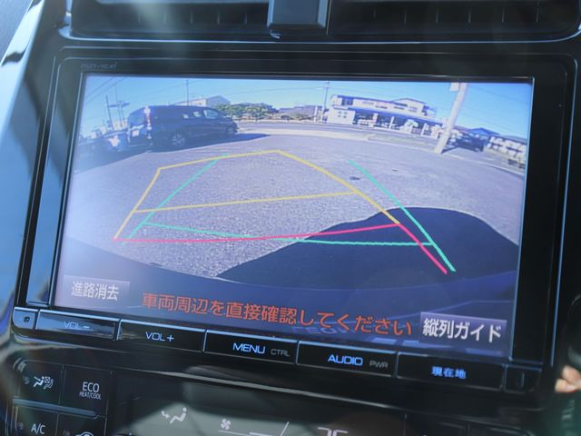 TOYOTA PRIUS 2016 Image 31