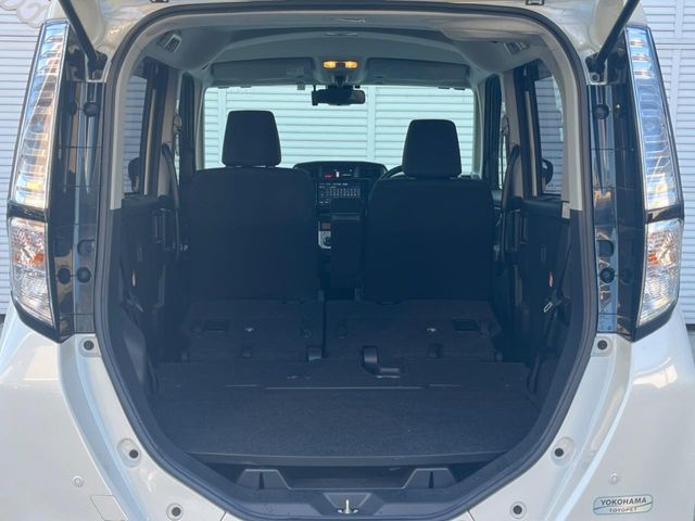 TOYOTA TANK 2017 Image 31