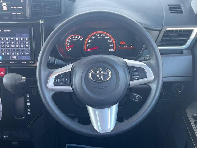 TOYOTA TANK 2017 Image 31