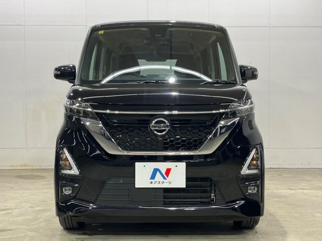 NISSAN ROOX 2023 Image 31