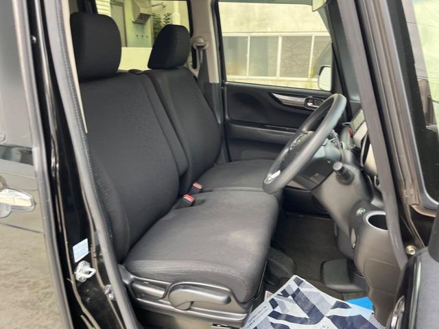 HONDA N BOX CUSTOM 2017 Image 31